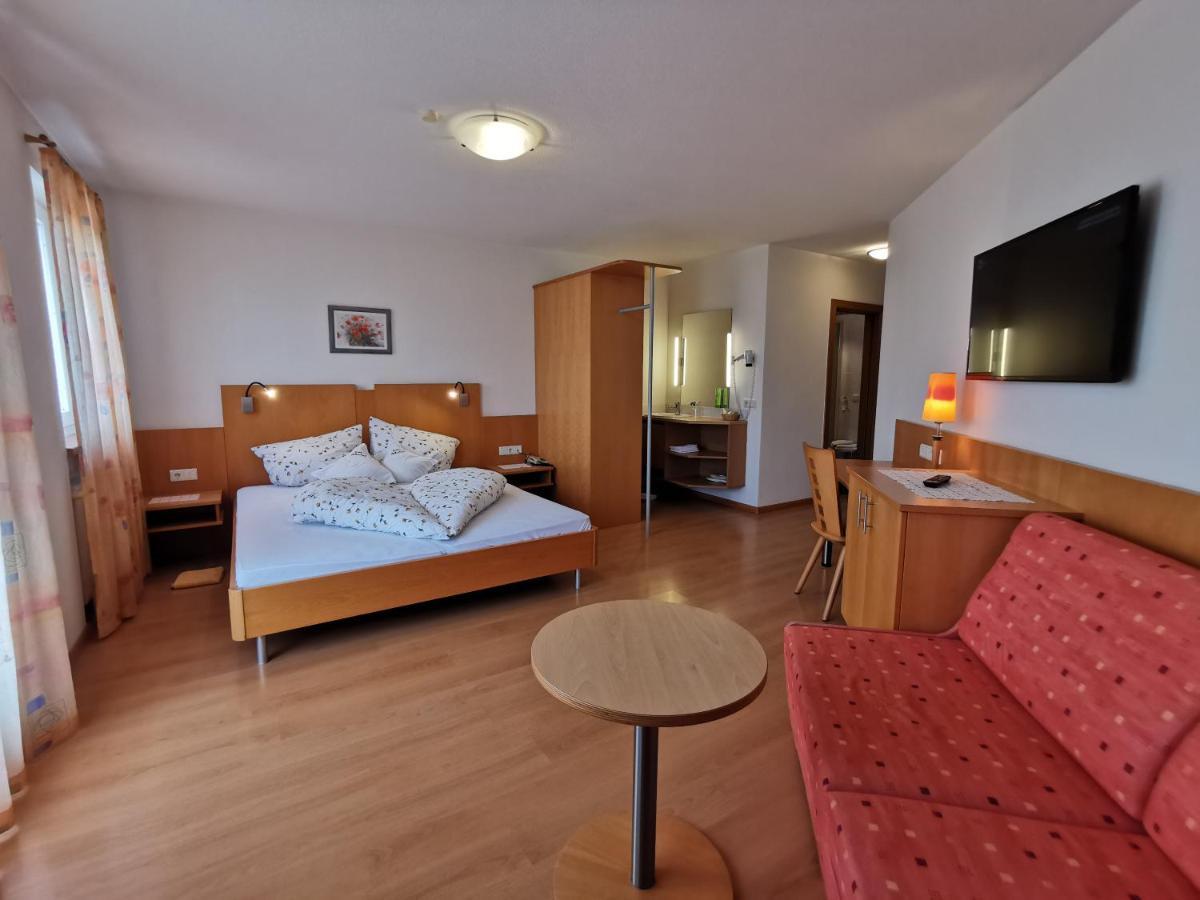 Hotel Akelei Μπρούνικο Εξωτερικό φωτογραφία